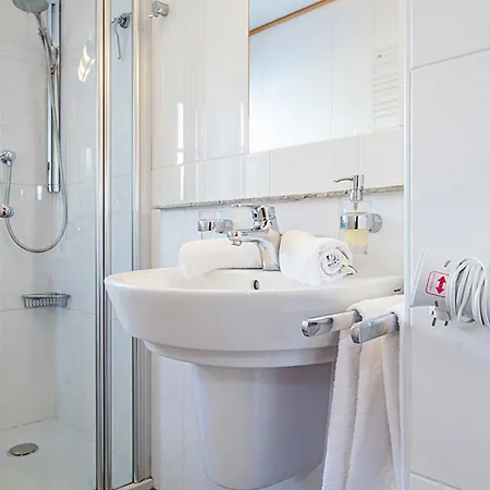 Ferienwohnung Reinhardt * ريت ام وينكل